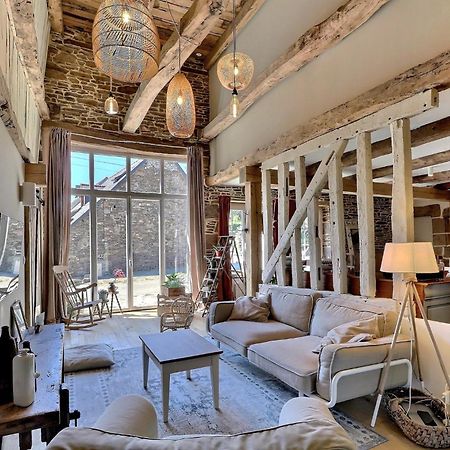 Agritourisme Abae Bed & Breakfast Sougéal Екстериор снимка