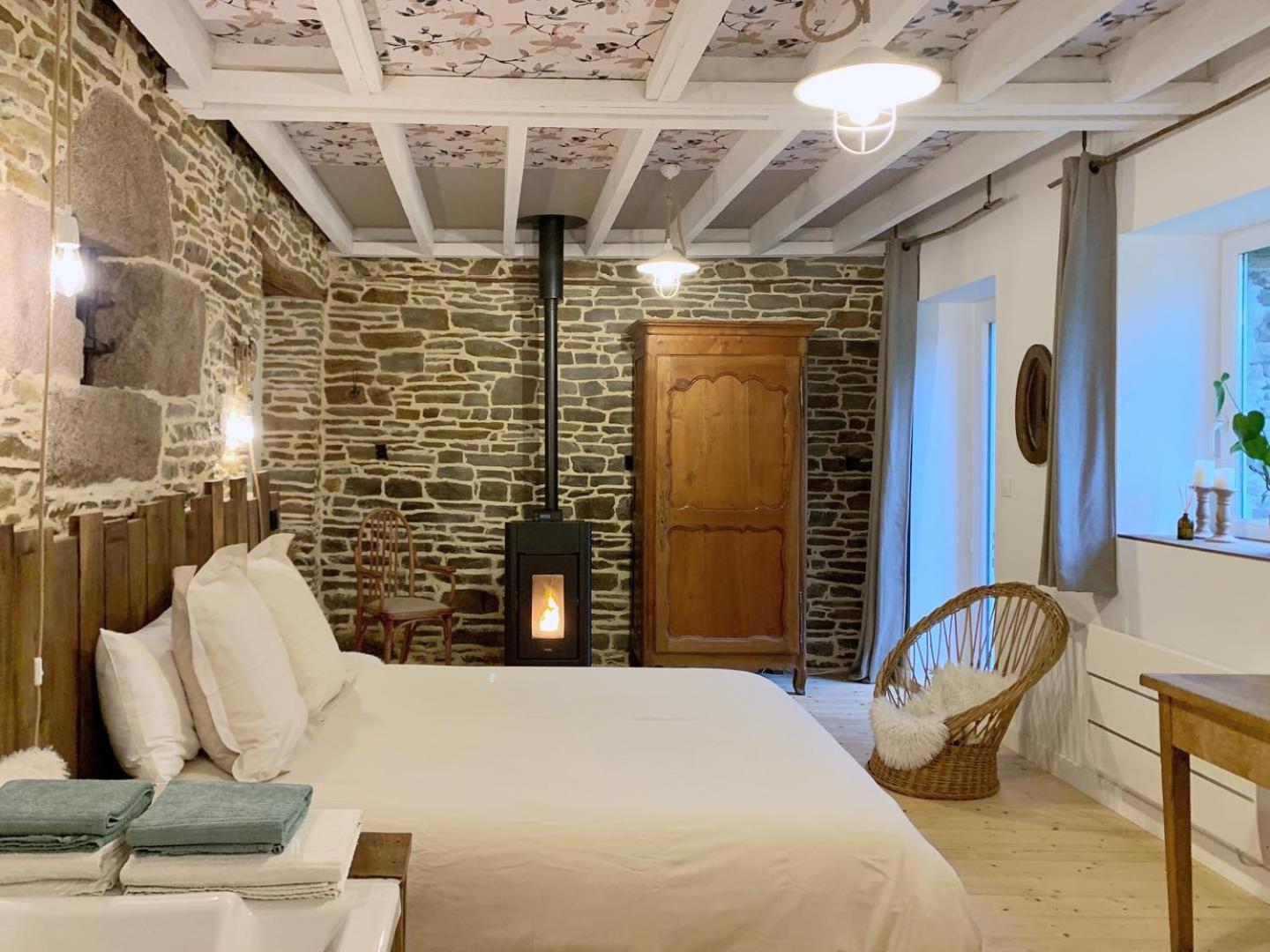 Agritourisme Abae Bed & Breakfast Sougéal Екстериор снимка