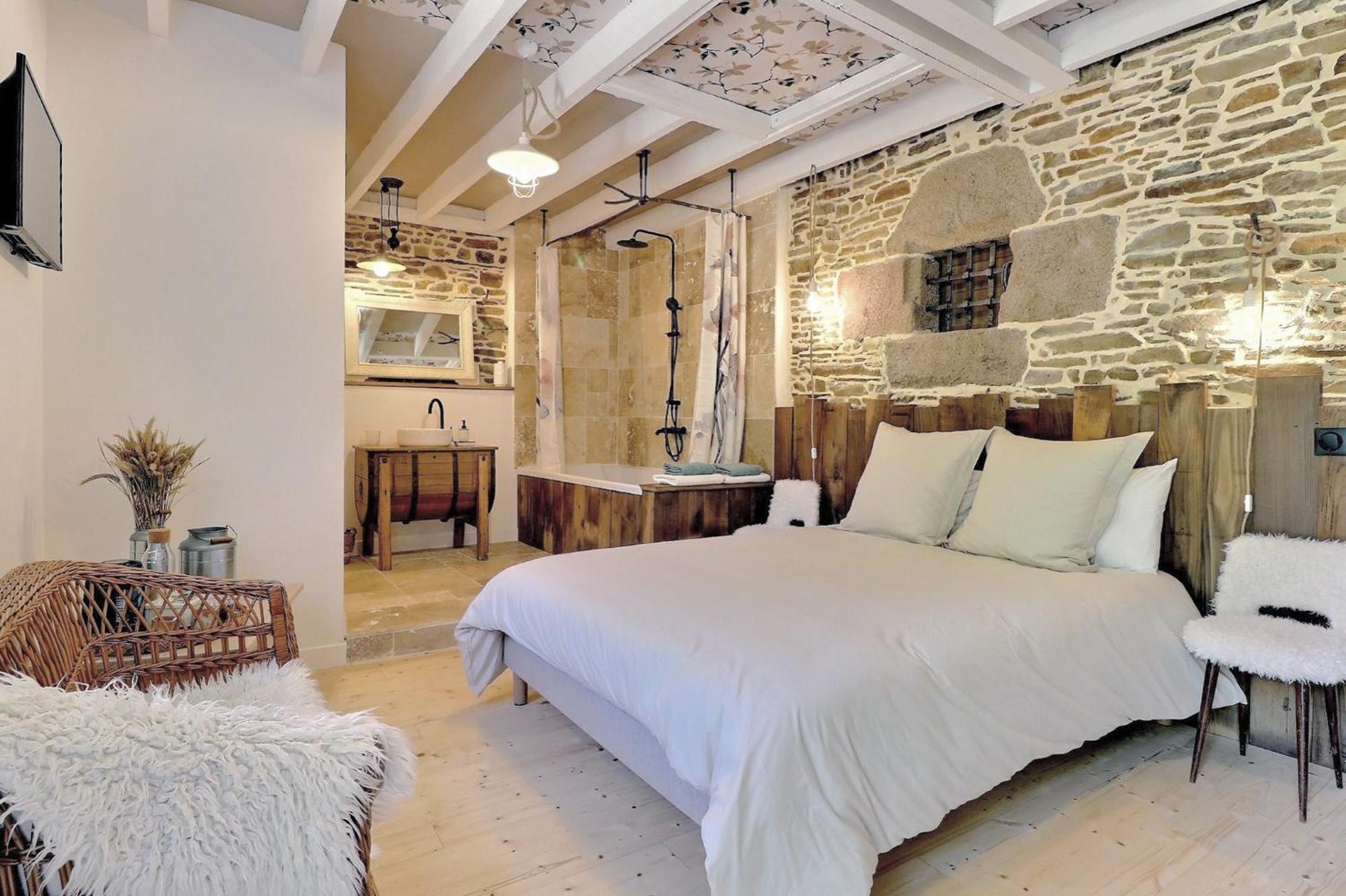 Agritourisme Abae Bed & Breakfast Sougéal Екстериор снимка